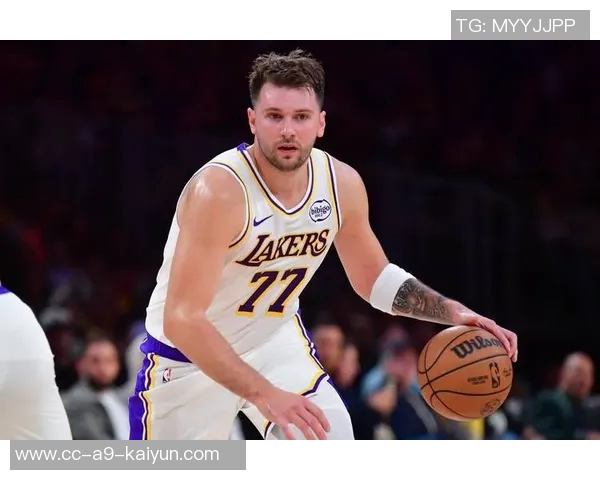 制造进攻犯规排行榜揭晓里夫斯领衔波杰姆紧随其后东契奇位列第五