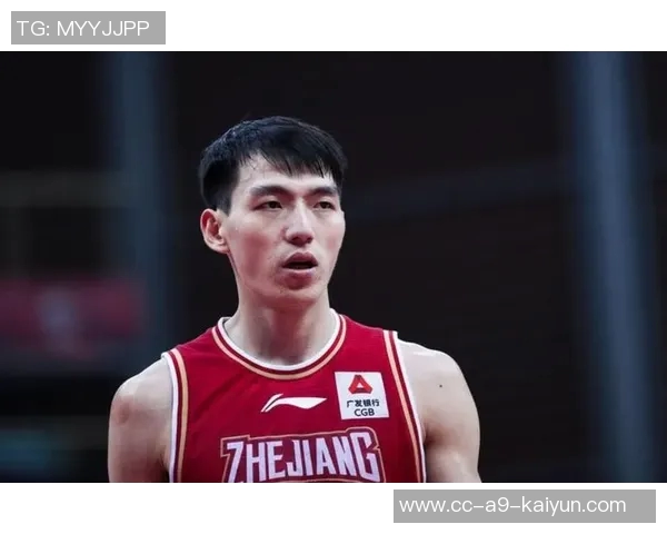 小贾反思三分犯规影响比赛表现强调关键时刻需增强纪律性